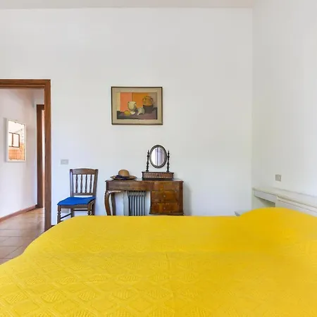 Casa Antonietta A Porto Azzurro 公寓